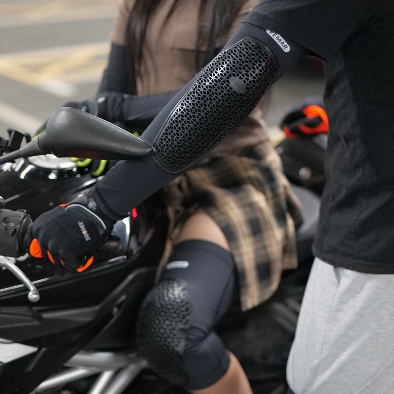 Breathable Ice Silk Summer Kne - Mountain Biking Knee And Elbow Pads recension och pris