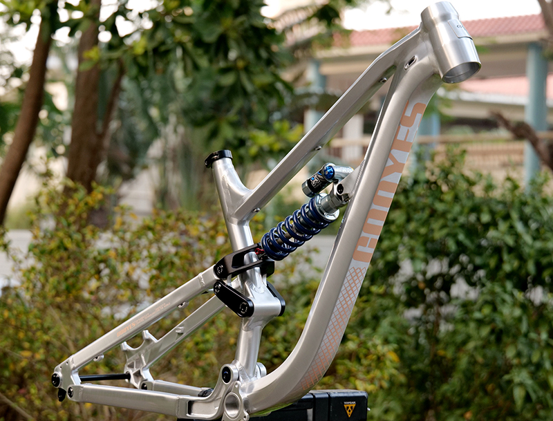 Soft Tail Bike Frame Aluminum  - Mountain Biking In The Uk recension och pris